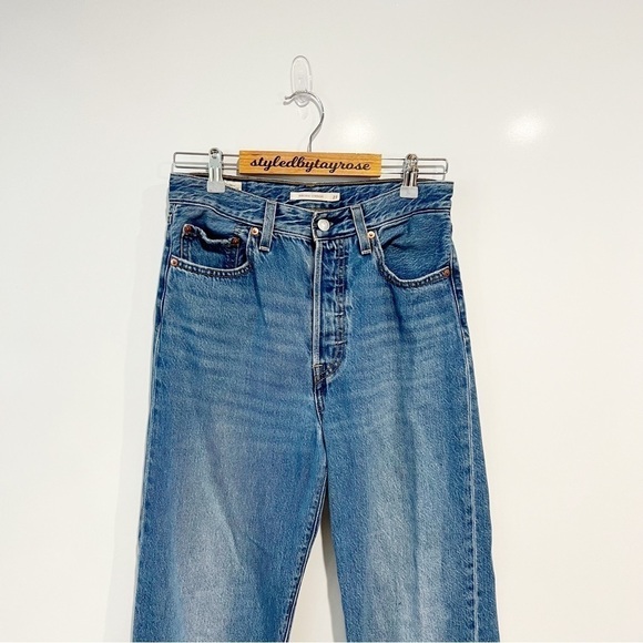 Levi's Ribcage Straight Ankle Jeans At the Ready - Picture 7 of 14